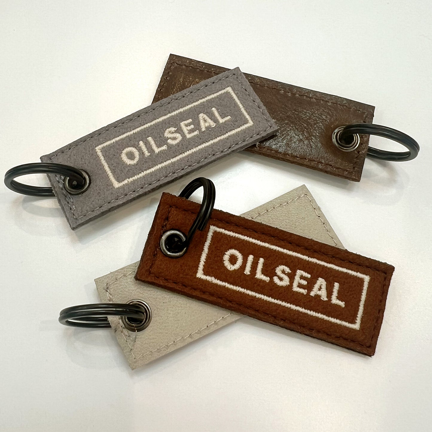 OILSEAL EMBROIDERY KEY CHAIN #LIGHT GRAY
