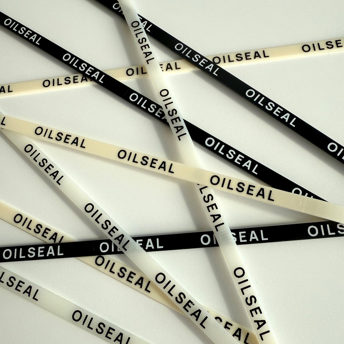 OILSEAL ZIP TIE #IVORY